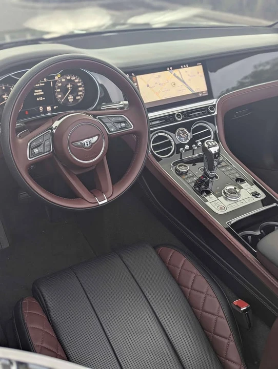 2024 Bentley Continental GT 3rd Gen - Image 9 of 17