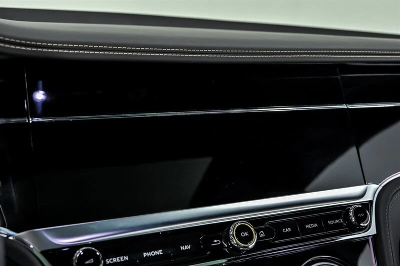 2024 Bentley Continental GT 3rd Gen - Image 29 of 31