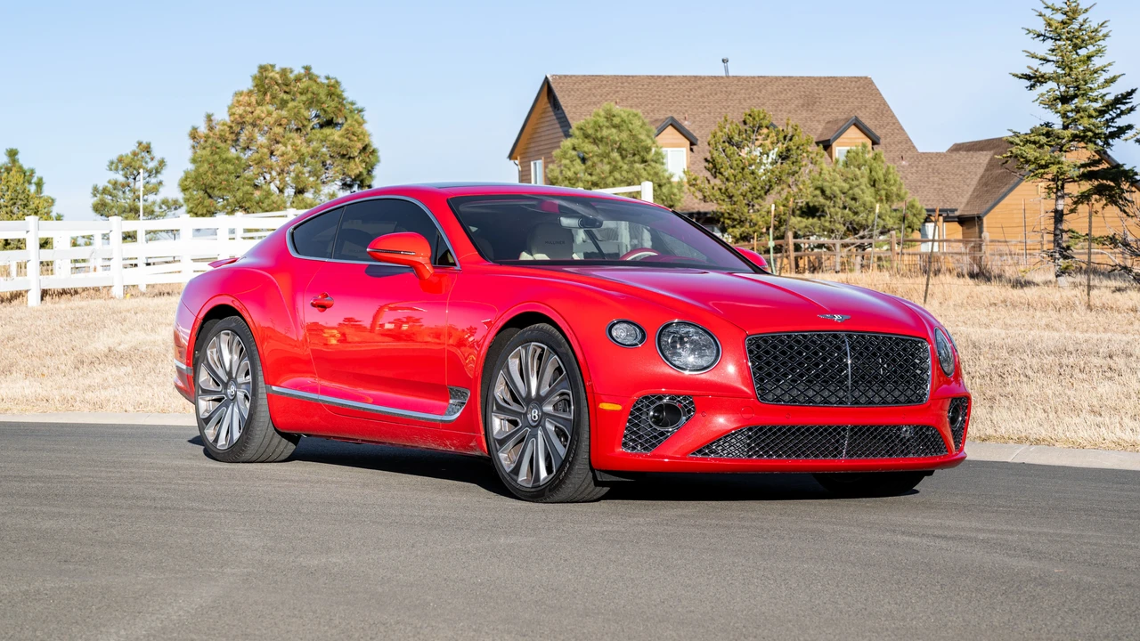 2024 Bentley Continental GT Mulliner 3rd Gen - Image 11 of 31
