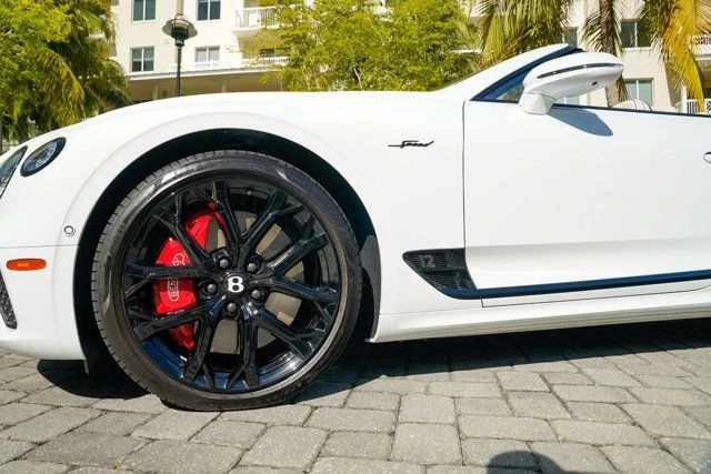 2024 Bentley Continental GT Speed 3rd Gen - Image 13 of 21