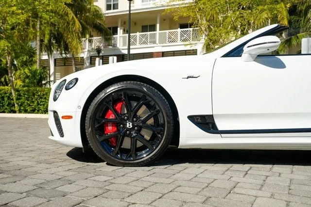 2024 Bentley Continental GT Speed 3rd Gen - Image 14 of 21
