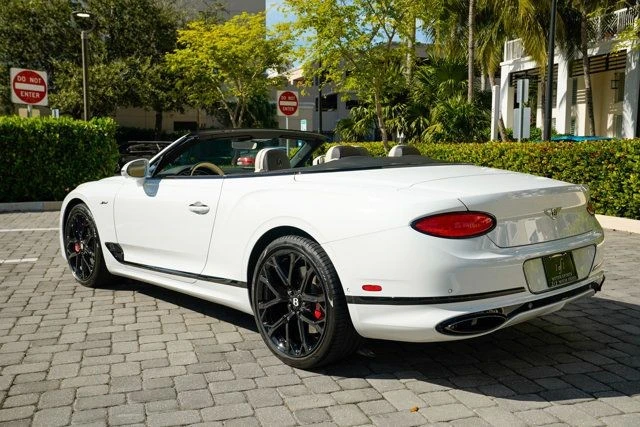 2024 Bentley Continental GT Speed 3rd Gen - Image 18 of 21