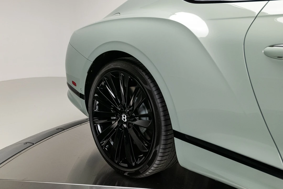 2024 Bentley Continental GT Speed 3rd Gen - Image 21 of 31