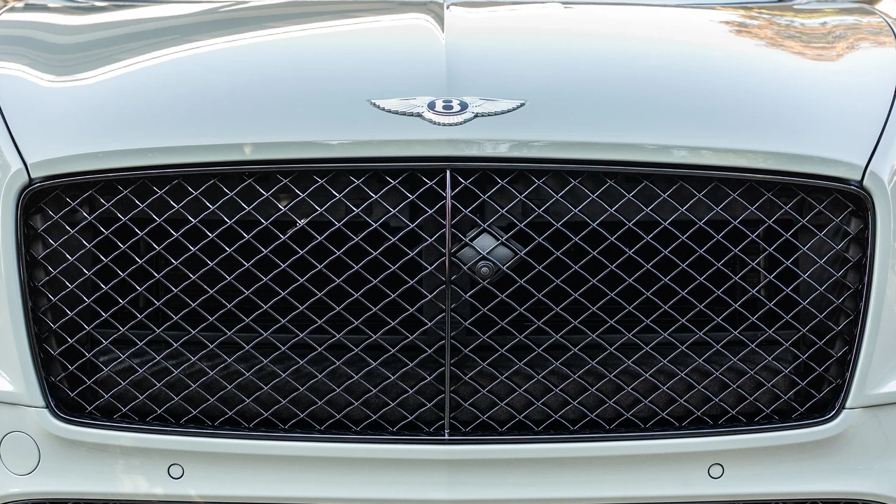 2024 Bentley Continental GT Speed 3rd Gen - Image 14 of 31