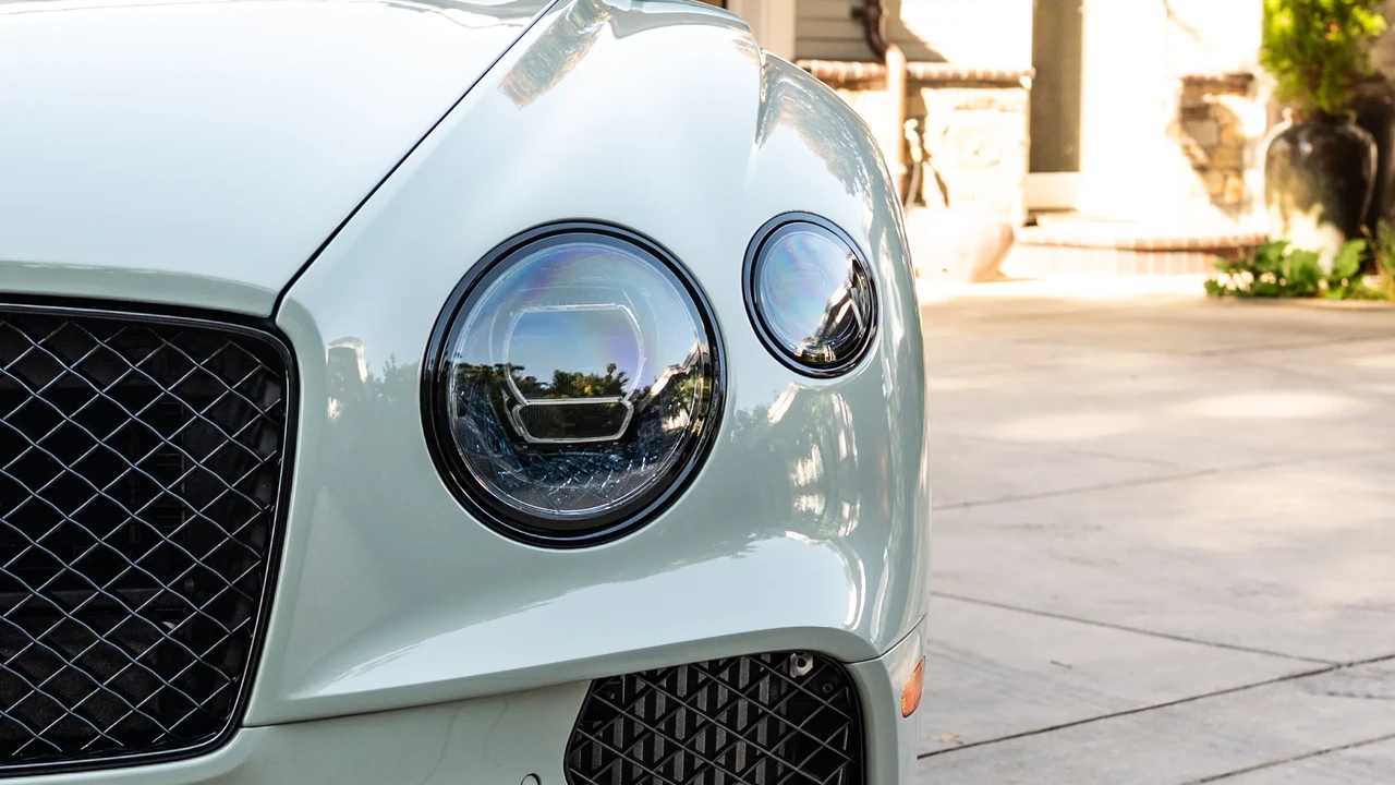 2024 Bentley Continental GT Speed 3rd Gen - Image 23 of 31