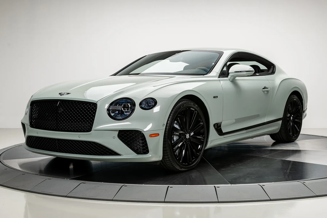 2024 Bentley Continental GT Speed 3rd Gen - Image 9 of 31