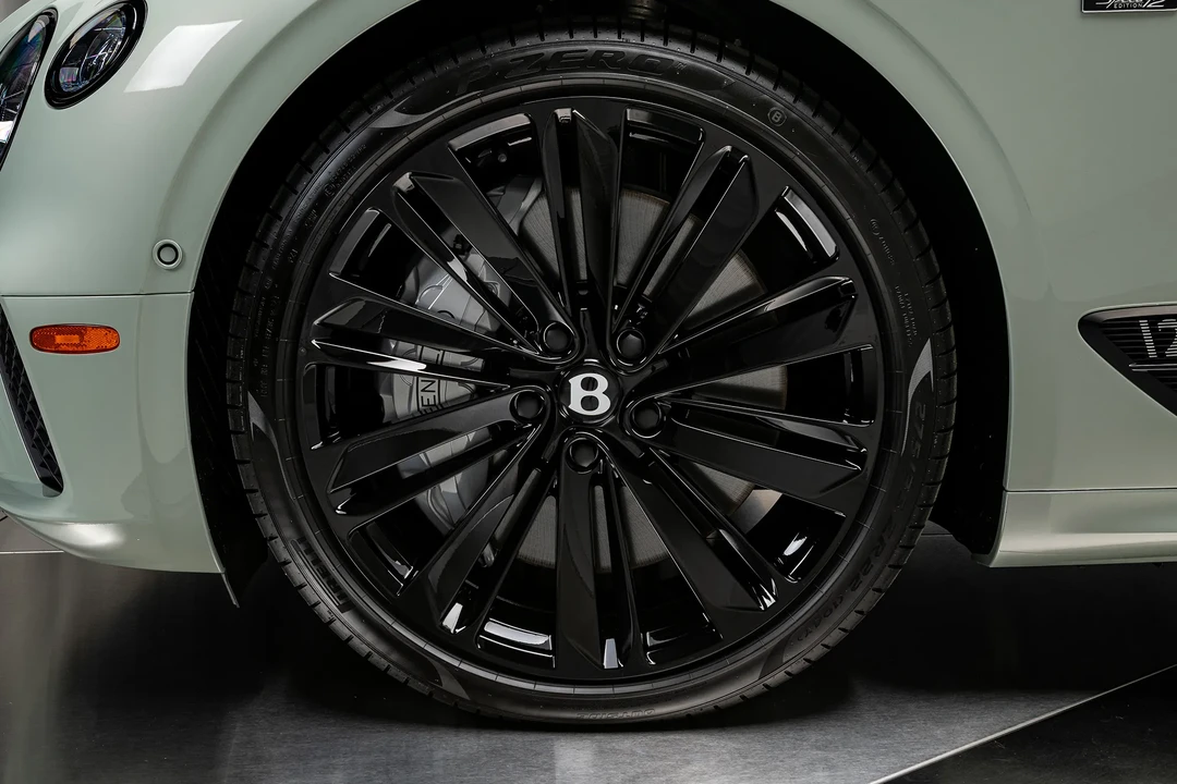2024 Bentley Continental GT Speed 3rd Gen - Image 22 of 31