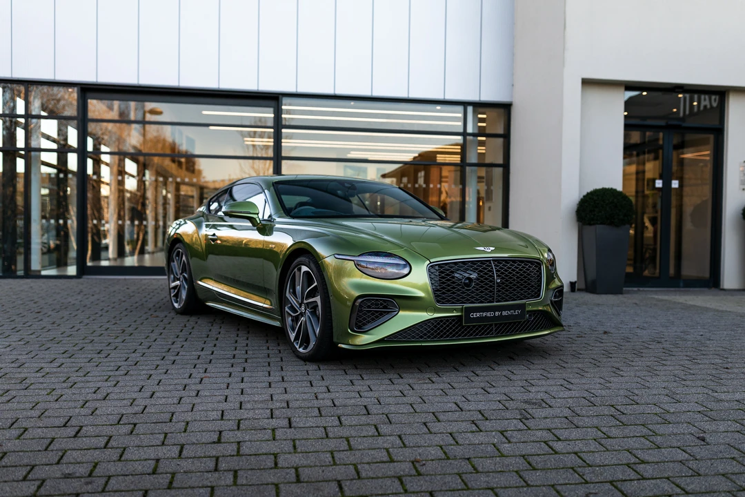 2024 Bentley Continental GT Speed 3rd Gen - Image 3 of 31