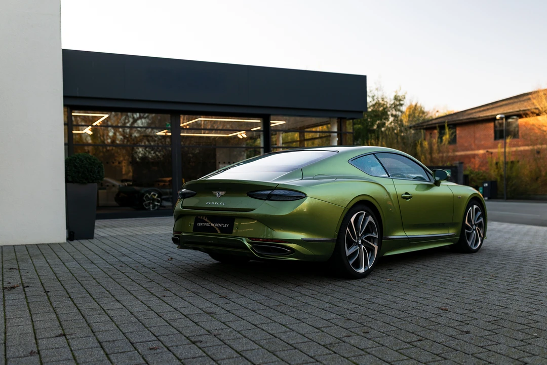 2024 Bentley Continental GT Speed 3rd Gen - Image 5 of 31