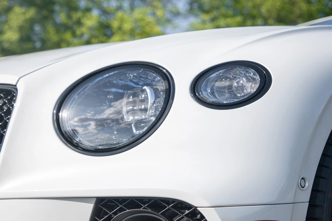 2024 Bentley Continental GT Speed 3rd Gen - Image 11 of 31
