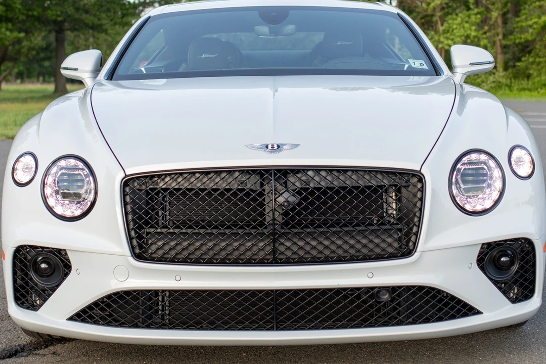 2024 Bentley Continental GT Speed 3rd Gen - Image 9 of 31