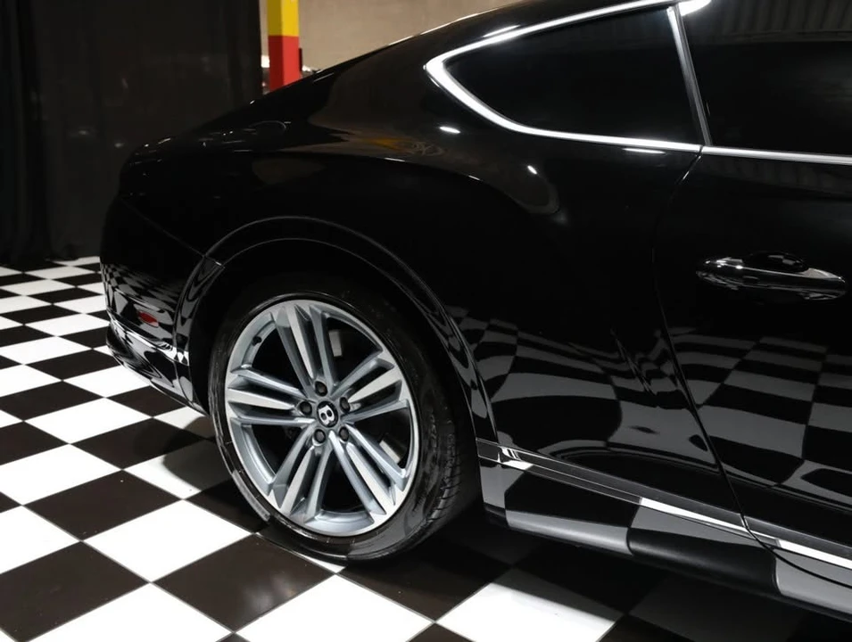 2024 Bentley Continental GT 3rd Gen - Image 16 of 20