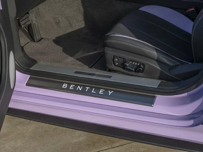 2024 Bentley Continental GT 3rd Gen - Image 30 of 31