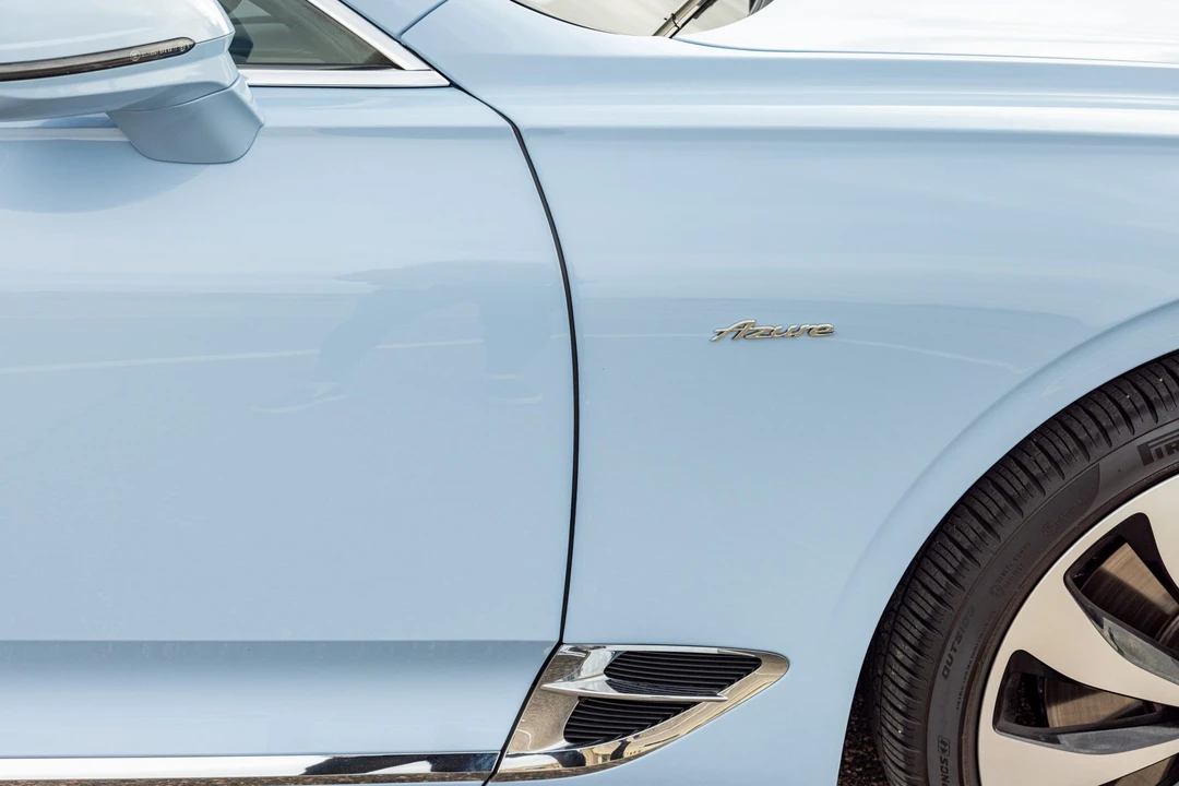 2024 Bentley Continental GTC - Image 25 of 31