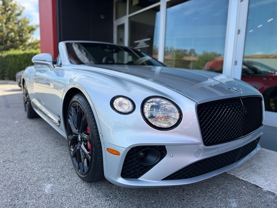 2024 Bentley Continental GT Speed 3rd Gen - Image 7 of 31