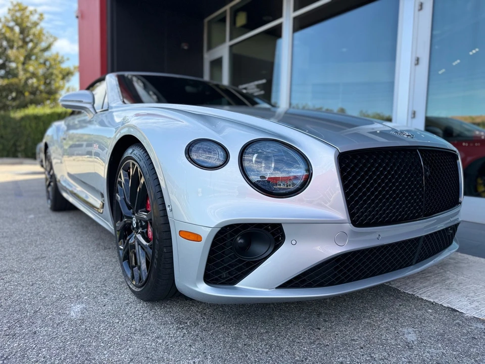 2024 Bentley Continental GT Speed 3rd Gen - Image 2 of 31