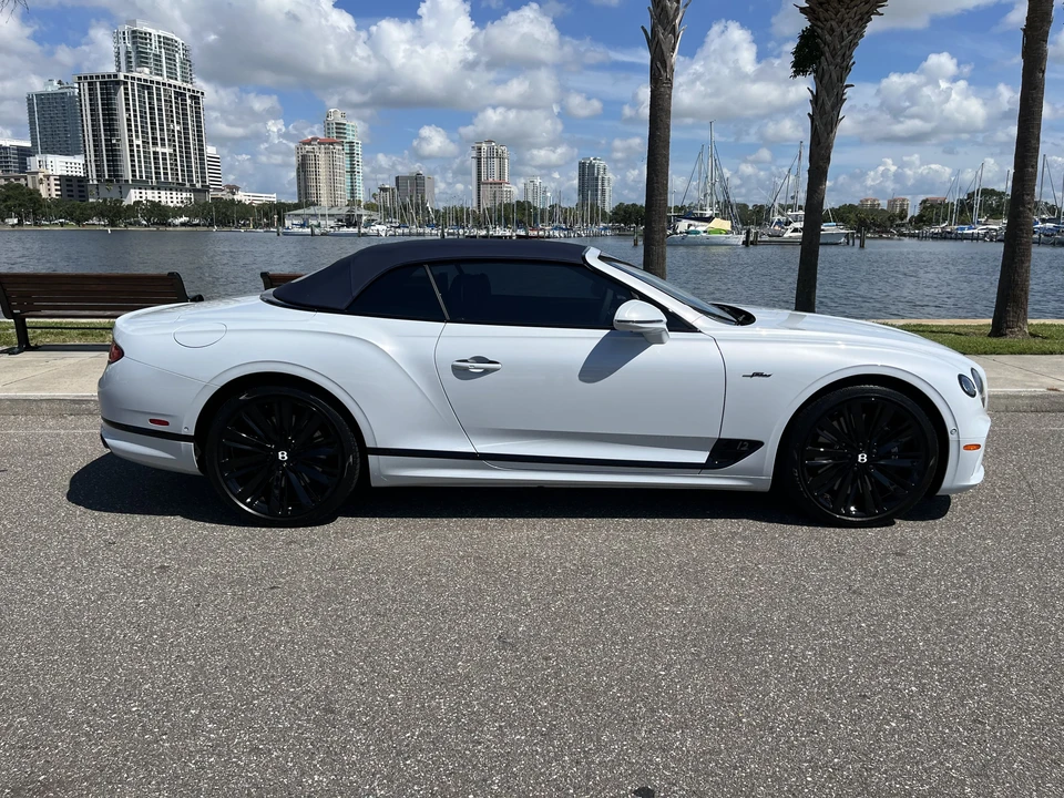 2024 Bentley Continental GT Speed 3rd Gen - Image 22 of 31