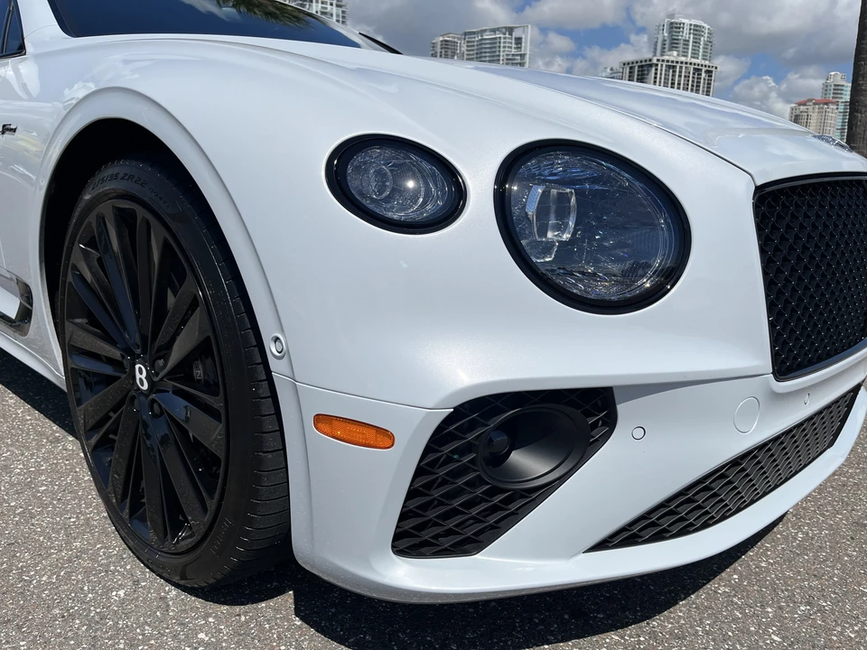 2024 Bentley Continental GT Speed 3rd Gen - Image 28 of 31