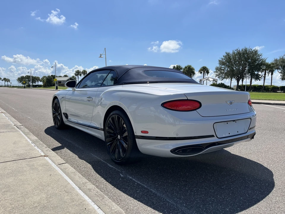 2024 Bentley Continental GT Speed 3rd Gen - Image 18 of 31