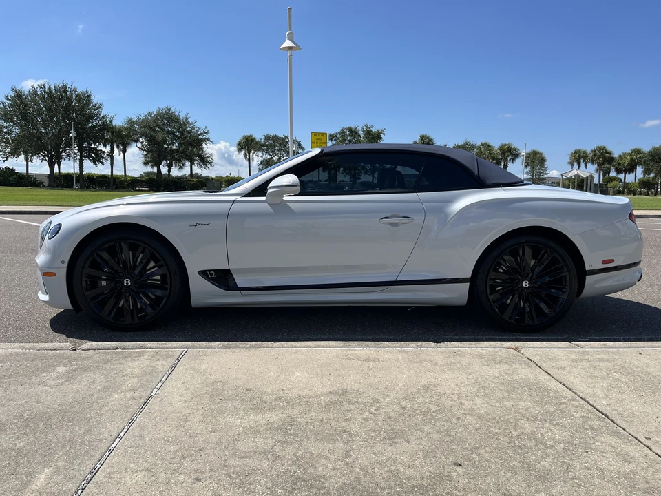 2024 Bentley Continental GT Speed 3rd Gen - Image 9 of 31