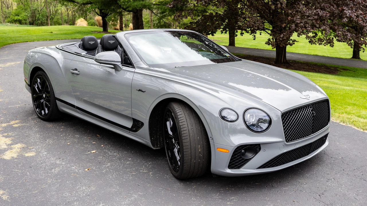 2024 Bentley Continental GTC - Image 2 of 31