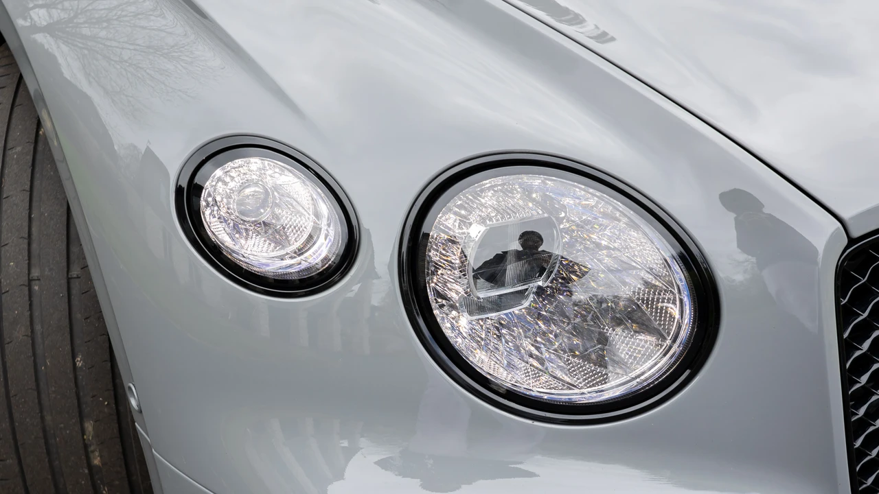 2024 Bentley Continental GTC - Image 16 of 31
