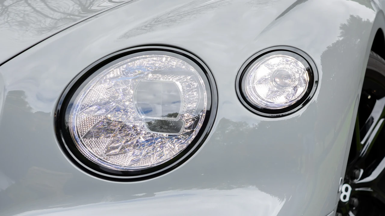 2024 Bentley Continental GTC - Image 17 of 31