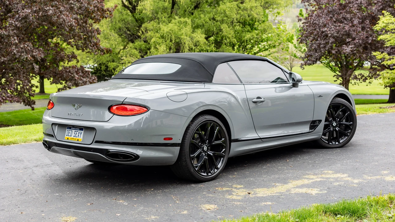 2024 Bentley Continental GTC - Image 10 of 31