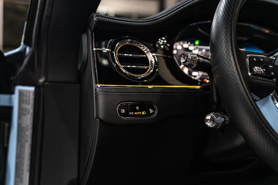 2024 Bentley Continental GTC - Image 8 of 31