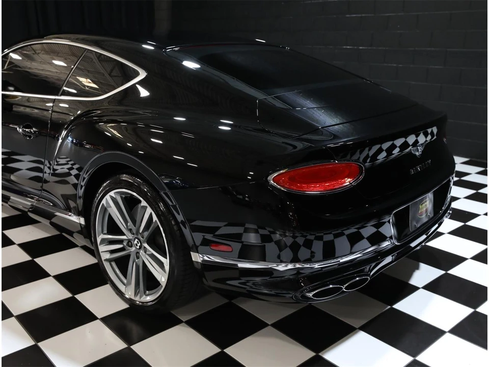 2024 Bentley Continental GT 3rd Gen - Image 25 of 31