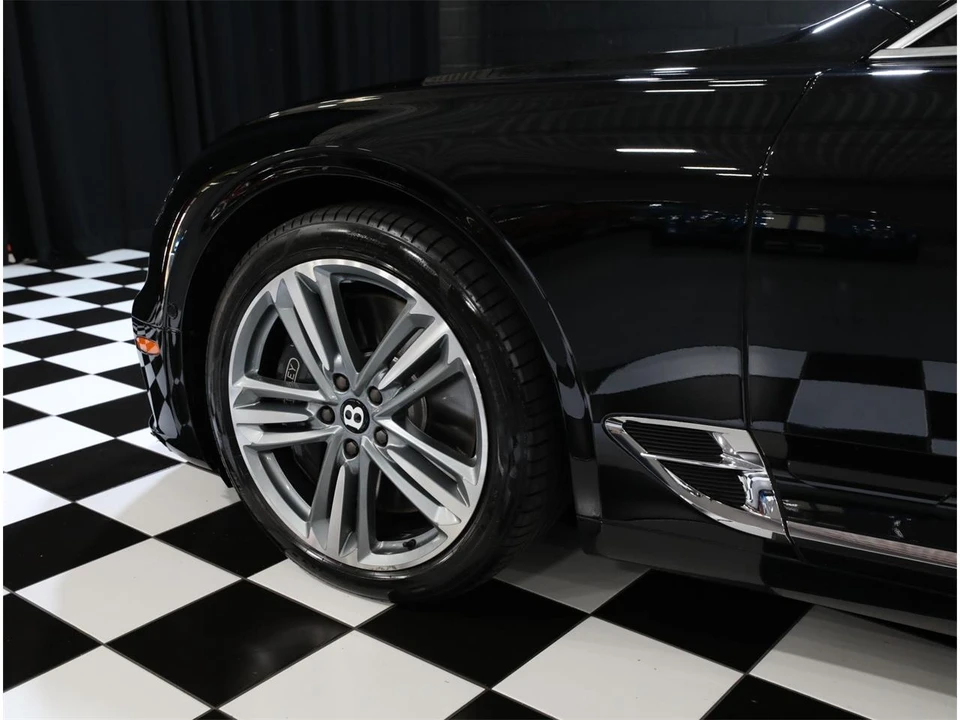 2024 Bentley Continental GT 3rd Gen - Image 30 of 31