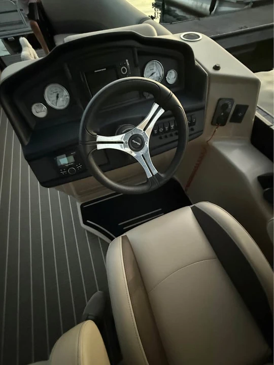 2024 Bentley Continental GT 3rd Gen - Image 5 of 9