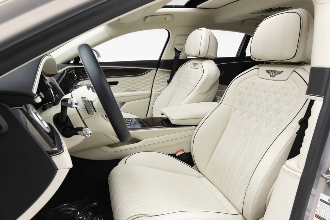 2024 Bentley Continental - Image 8 of 31
