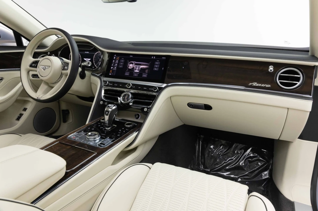 2024 Bentley Continental - Image 2 of 31