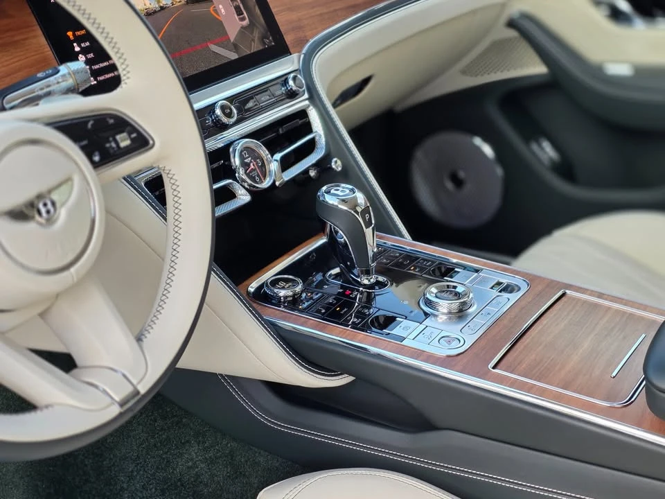 2024 Bentley Continental Flying Spur - Image 10 of 18
