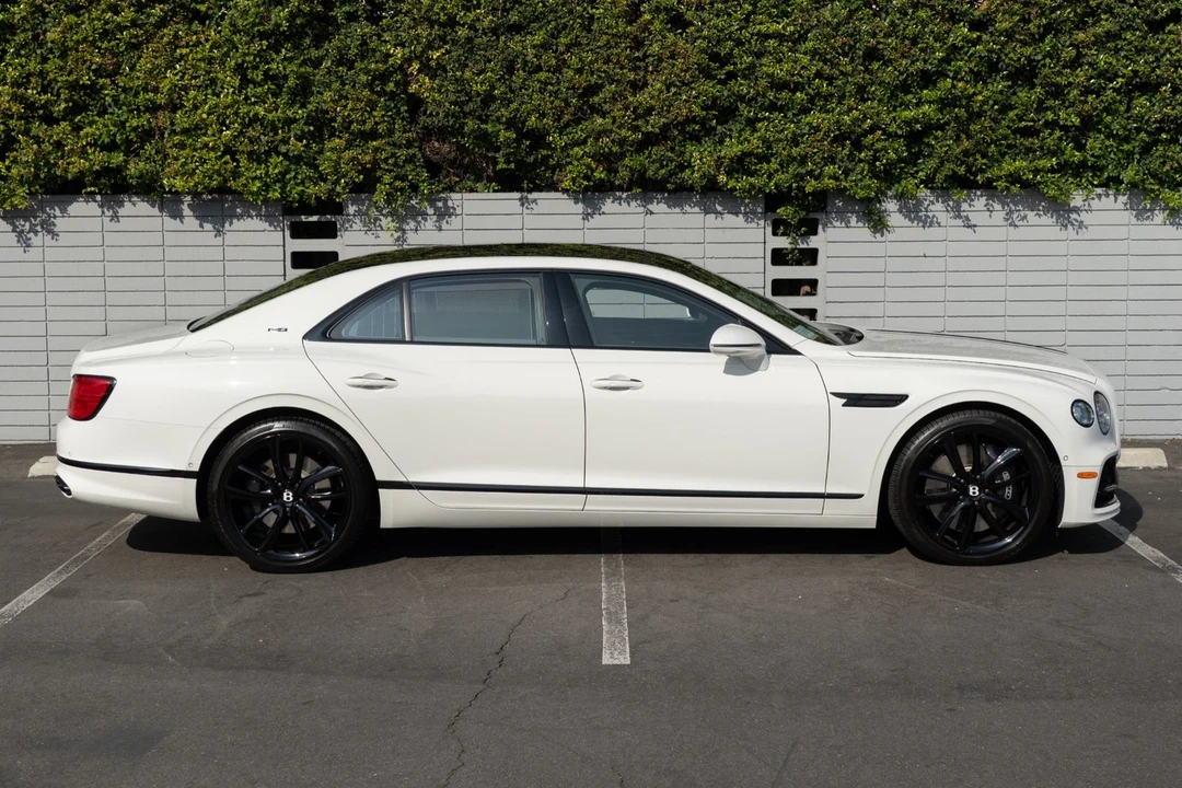 2024 Bentley Continental - Image 7 of 12