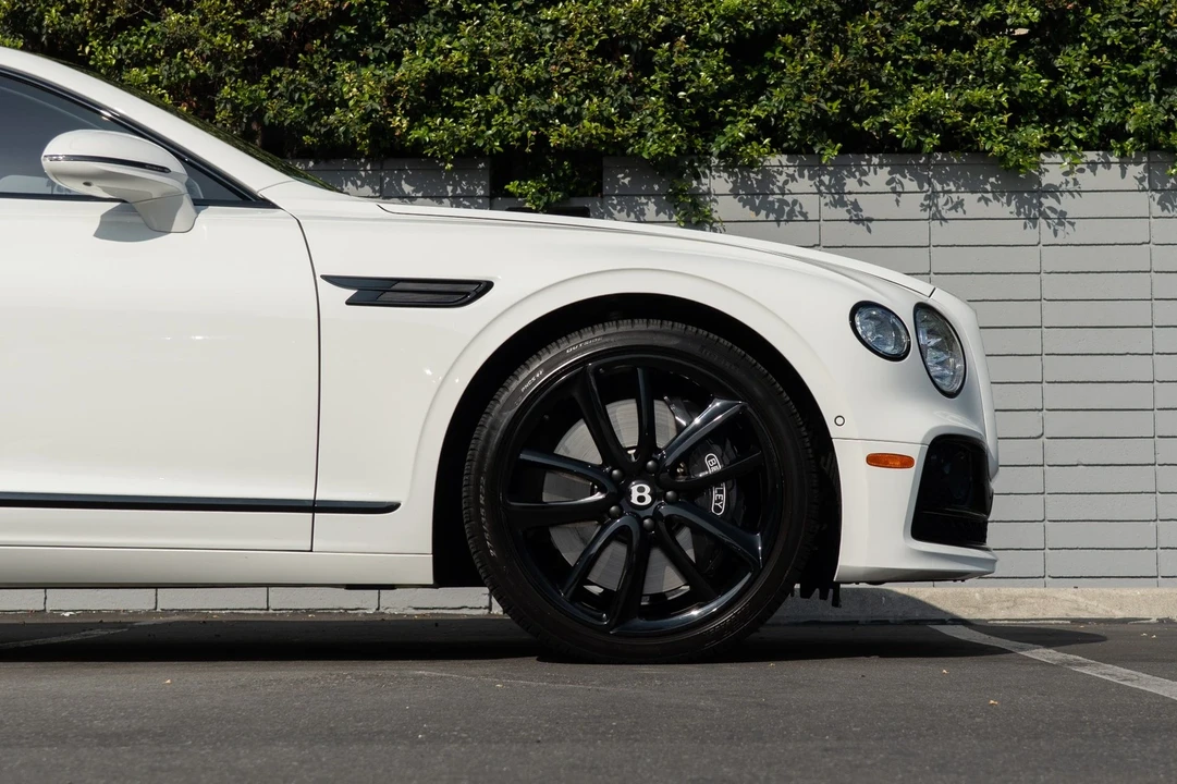 2024 Bentley Continental - Image 10 of 12