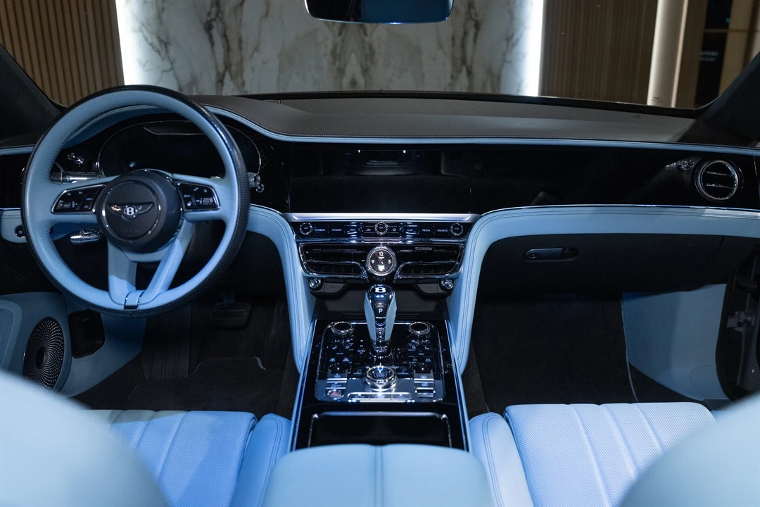 2024 Bentley - Image 30 of 31