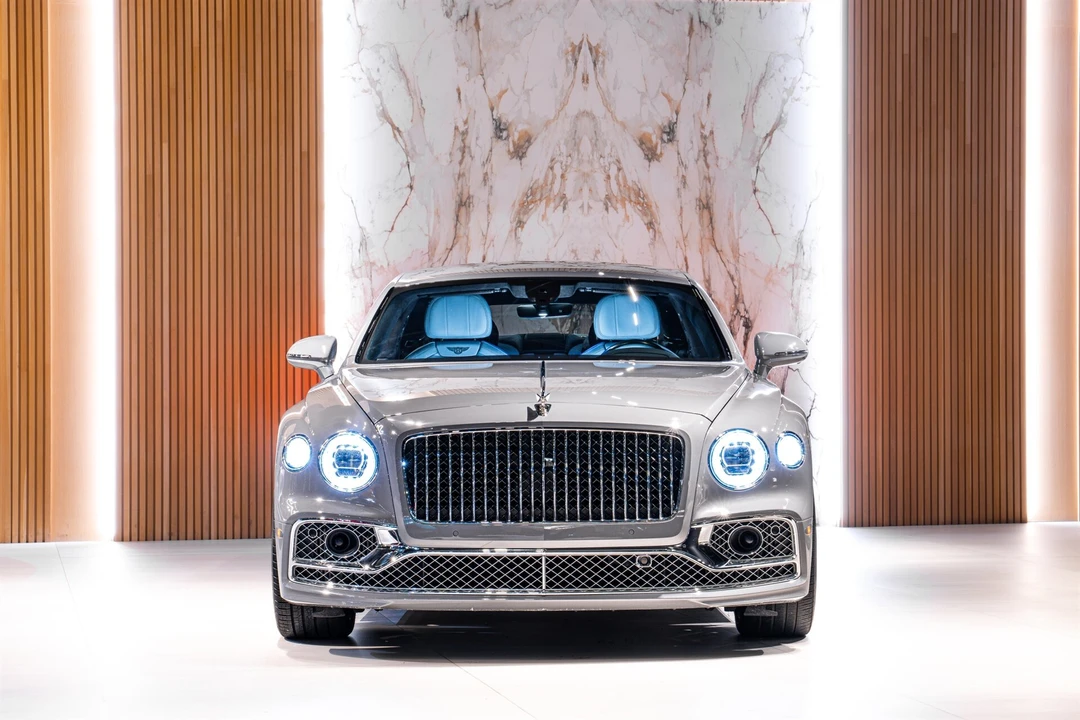 2024 Bentley - Image 4 of 31