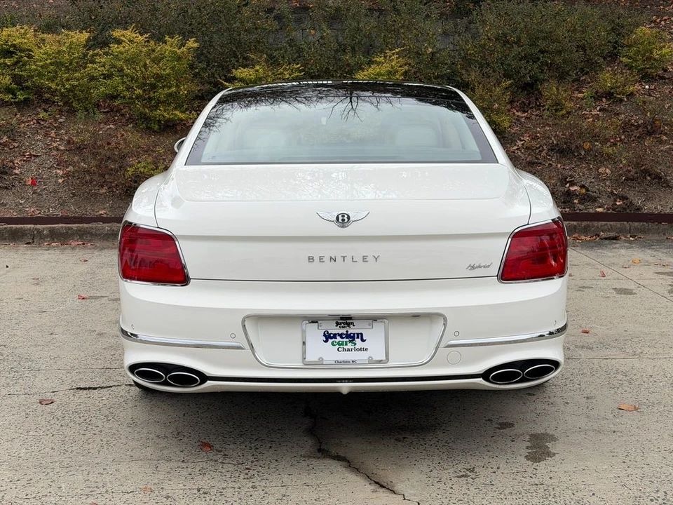 2024 Bentley Continental - Image 10 of 12