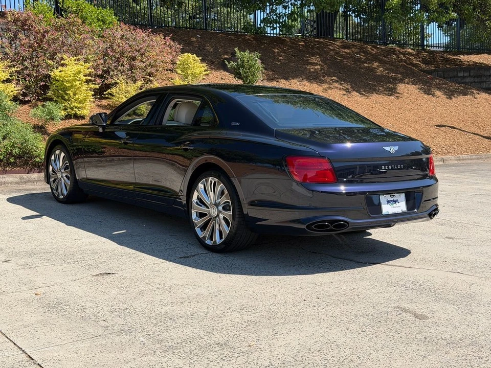2024 Bentley Continental GT Mulliner 3rd Gen - Image 5 of 31