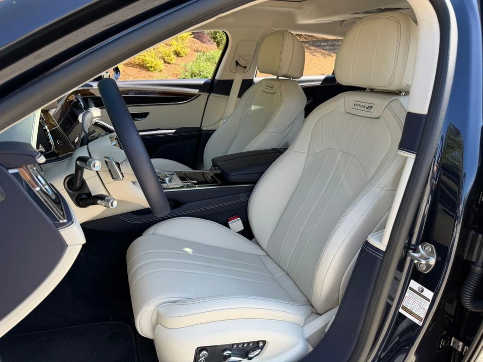 2024 Bentley Continental GT Mulliner 3rd Gen - Image 19 of 31