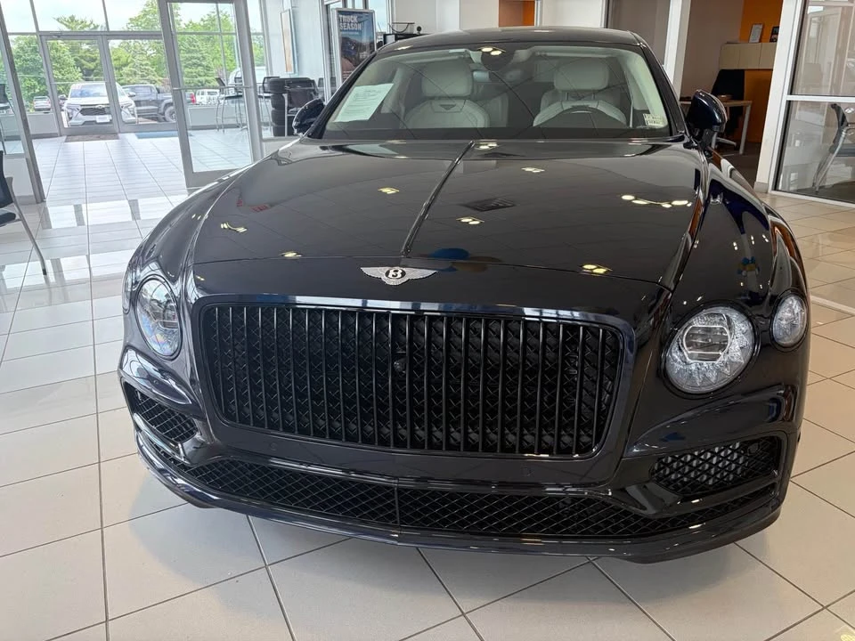 2024 Bentley Continental Flying Spur - Image 8 of 8