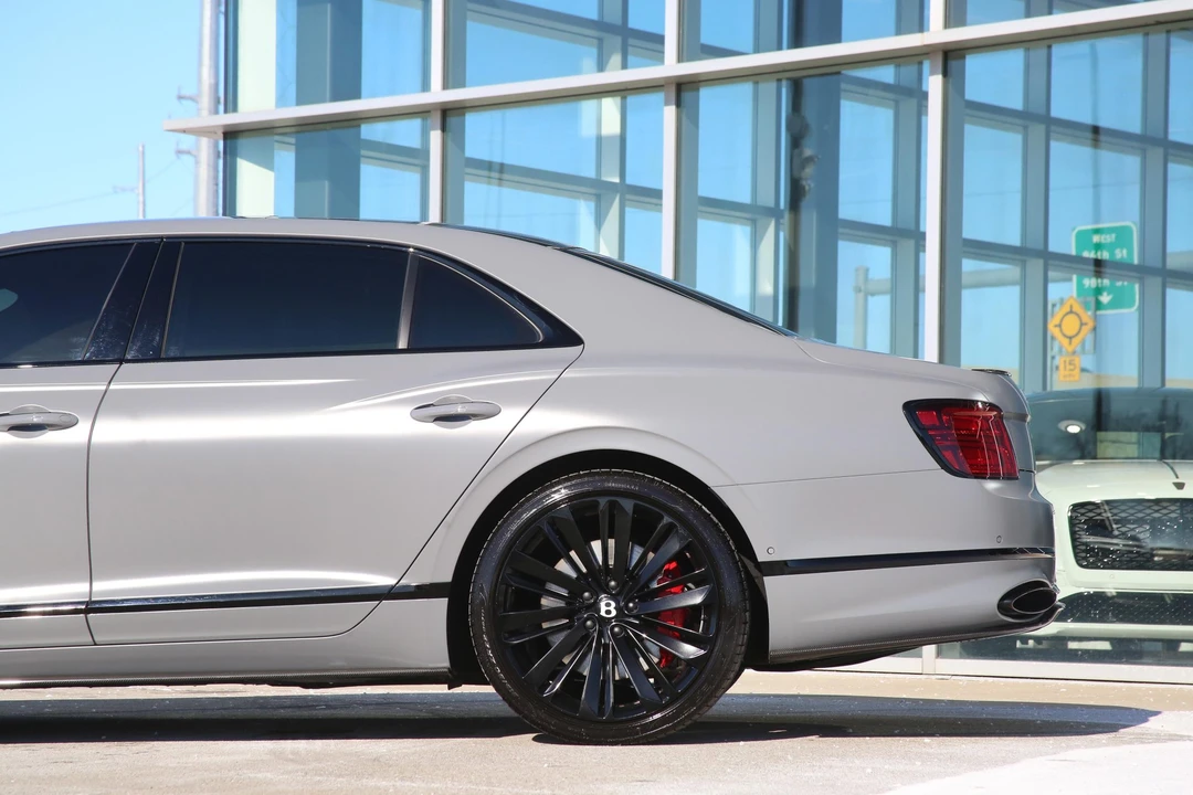 2024 Bentley Continental Flying Spur - Image 25 of 31
