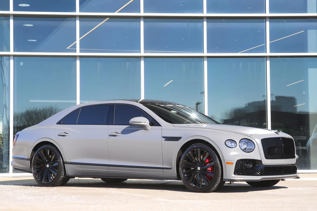 2024 Bentley Continental Flying Spur - Image 14 of 31