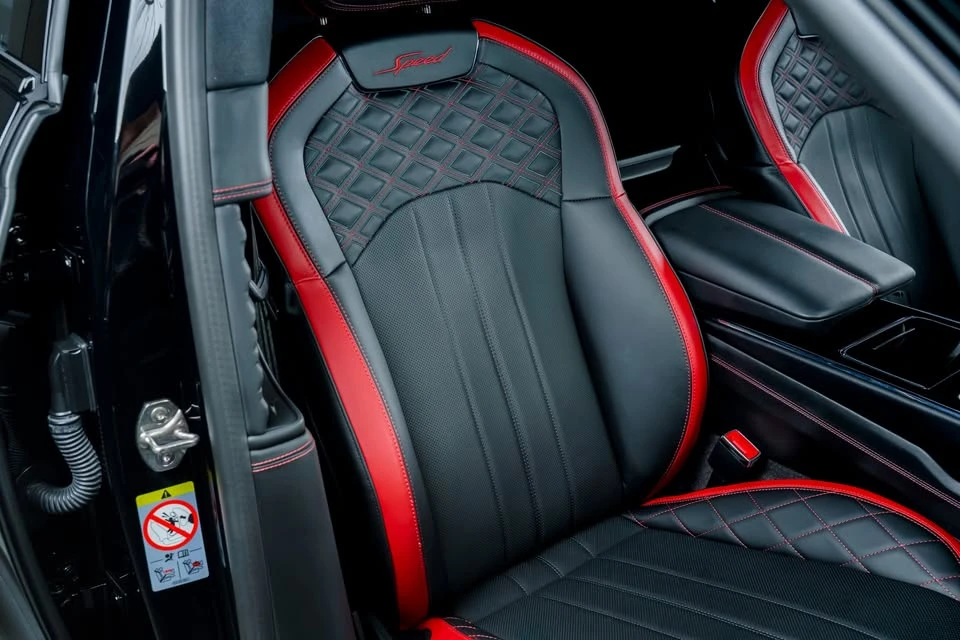 2024 Bentley Continental GT Speed 3rd Gen - Image 15 of 18