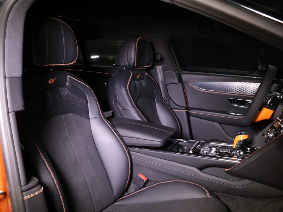 2024 Bentley Continental Flying Spur - Image 31 of 31