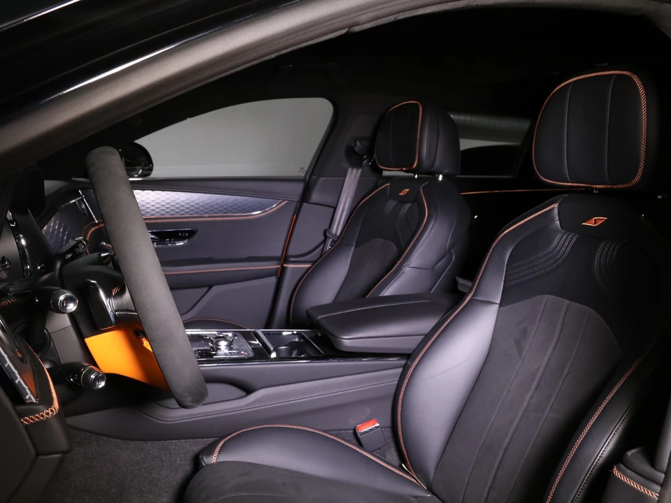 2024 Bentley Continental Flying Spur - Image 29 of 31