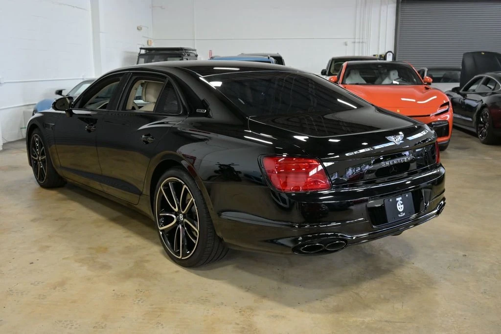 2024 Bentley Continental GT 3rd Gen - Image 9 of 12