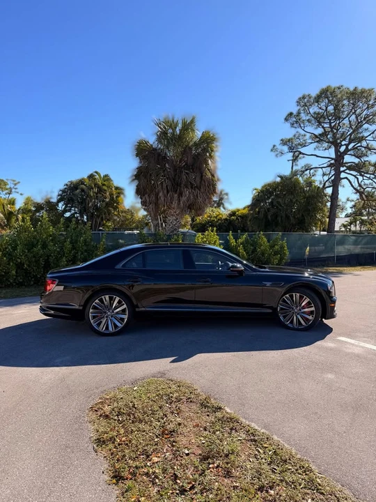 2024 Bentley Continental Flying Spur - Image 3 of 15